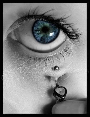 emo_eyes.jpg